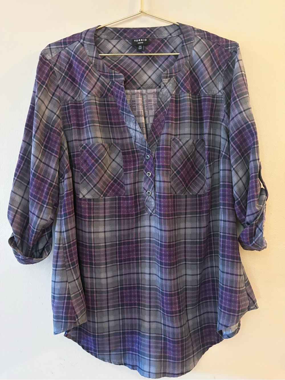 Torrid Harper Plaid Georgette relaxed Blouse, Torrid Size 00, M/L. Fits larger.